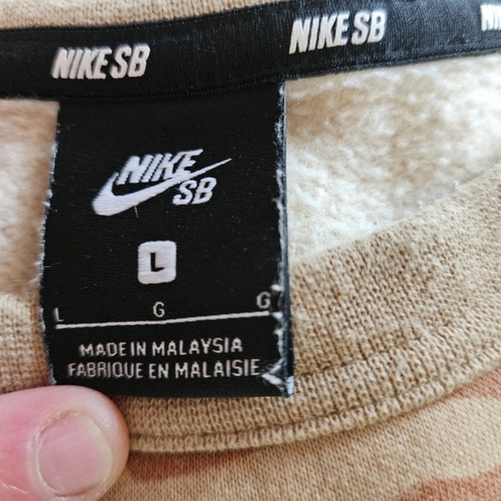 Nike Sb Desert Camo Sweatshirt - image 3